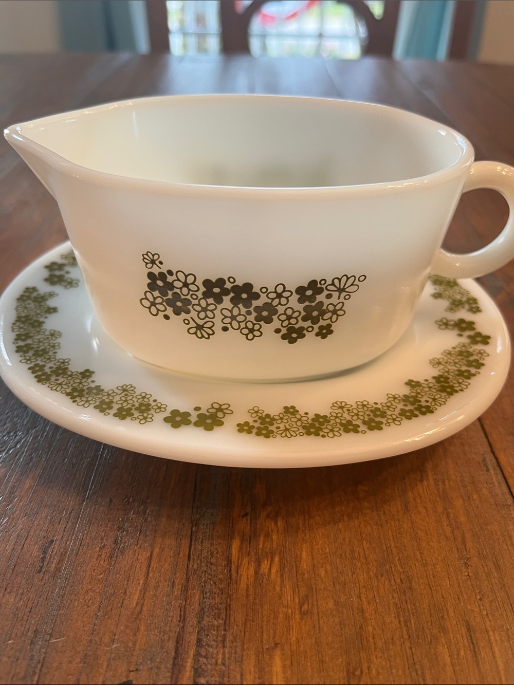 Pyrex Salt & Pepper, Gravy Boat and Butter Dish